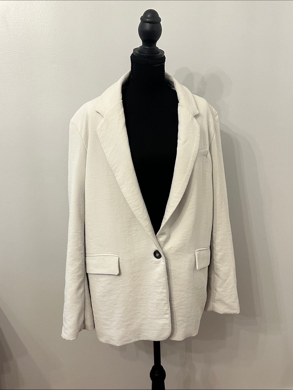House of Harlow 1960 Cream Single-Button Blazer Oversized Modern Fit